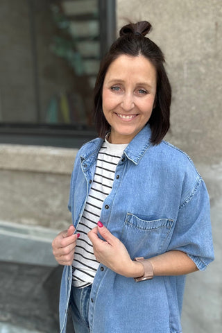 Celeste Woven Denim Snap Down Top - Just Dani Boutique + Color Studio