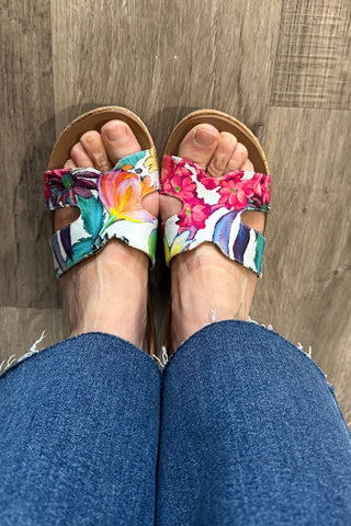 Corky's Rom Com White Floral Sandals - The Funky Zebras Clear Lake