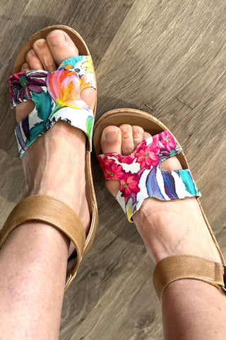 Corky's Rom Com White Floral Sandals - The Funky Zebras Clear Lake