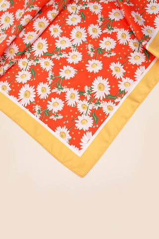 DAISY FLOWER PRINT SILKY FEELING BANDANA SCARF - The Funky Zebras Clear Lake