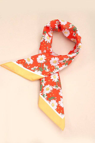 DAISY FLOWER PRINT SILKY FEELING BANDANA SCARF - The Funky Zebras Clear Lake