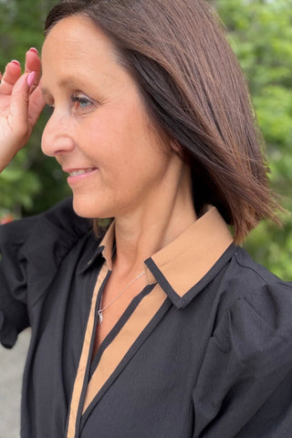 Jetta Black Puff Top with Camel Trim - Just Dani Boutique + Color Studio