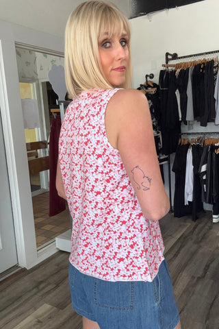 Kylie Scoop Floral Jersey Knit Tank - Just Dani Boutique + Color Studio
