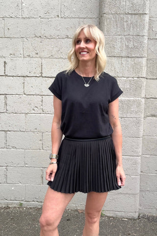 Sierra Black Pleated Athletic Skirt - Just Dani Boutique + Color Studio