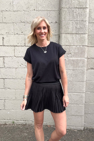 Sierra Black Pleated Athletic Skirt - Just Dani Boutique + Color Studio