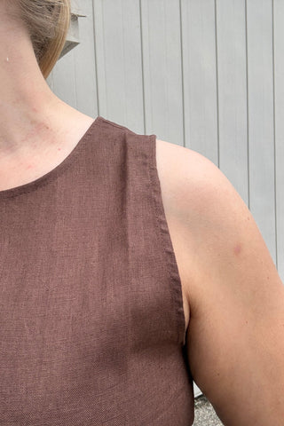 Sophia Linen Sleeveless Top - Just Dani Boutique + Color Studio