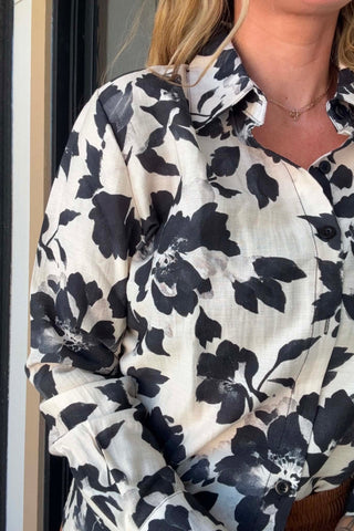 Tris Floral Blouse - Just Dani Boutique + Color Studio