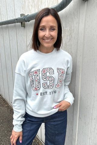 USA Graphic Sweatshirt - Just Dani Boutique + Color Studio